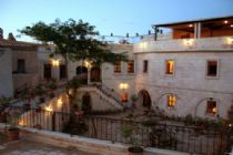 Caravanserai Hotel